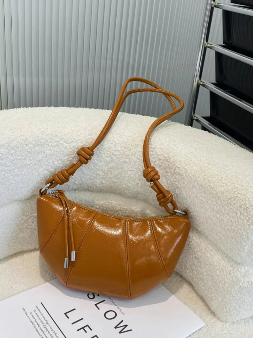 Casual Dumpling Shaped Large Capacity Shoulder Bag for Women 2026 New Style Soft Handle Single Strap Crossbody Luxury Bag