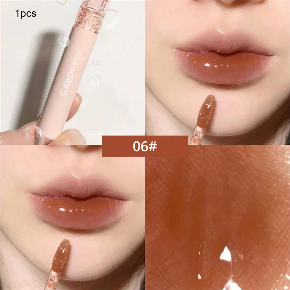 Brown nude glossy liquid lipstick 06# swatched on lips and applicator close-up