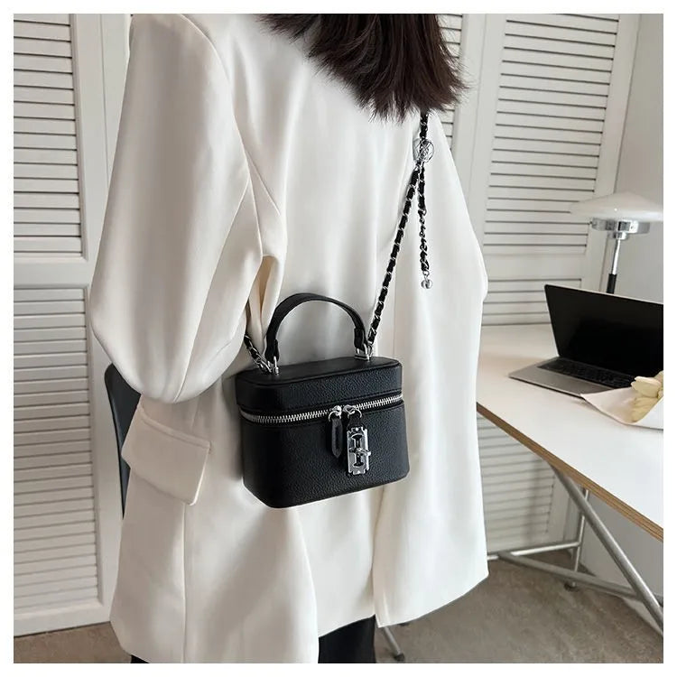 Fashionable Chain Strap  Square Bag for Women Summer New Style Handbag High Quality Crossbody Bag Stylish Trendy Small Bag