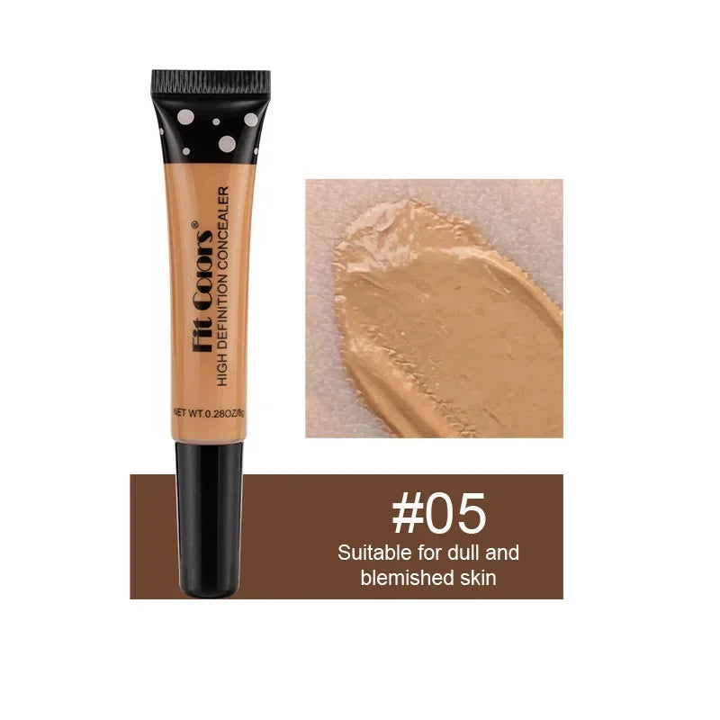 High definition concealer tube shade 05, suitable for dull and blemished skin, beige swatch