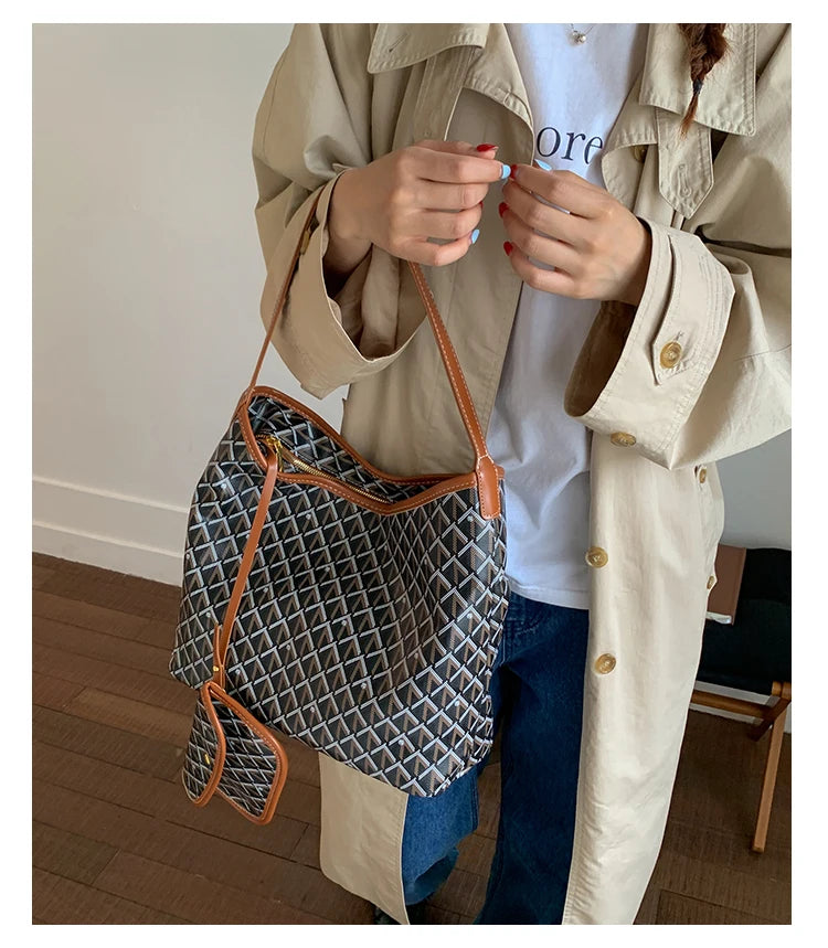 Large Capacity Women's Shoulder Bag Fashionable Commuter Tote Bag Soft PU Leather Printed Geometric Pattern Autumn New Arrival