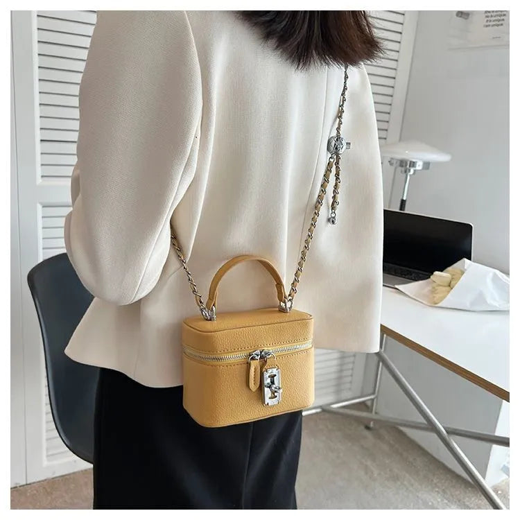 Fashionable Chain Strap  Square Bag for Women Summer New Style Handbag High Quality Crossbody Bag Stylish Trendy Small Bag