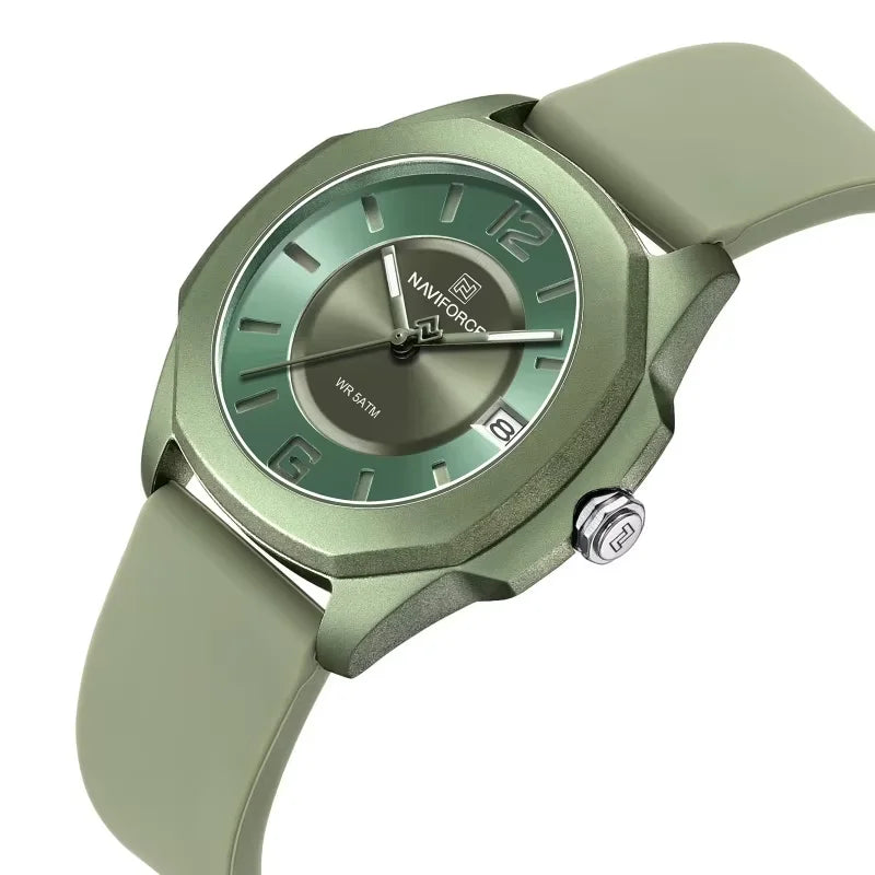 NAVIFORCE Sports Casual Watches for Woman Soft Silicone Strap Classic Fashion 30m Waterproof Date Display Ladies Gift Wristwatch