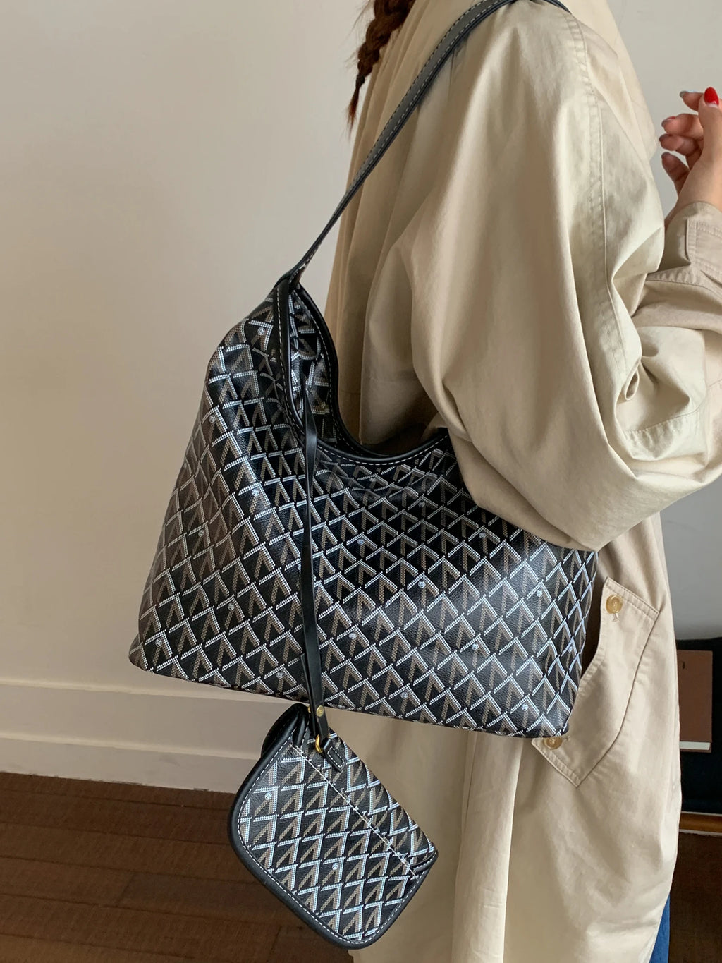 Large Capacity Women's Shoulder Bag Fashionable Commuter Tote Bag Soft PU Leather Printed Geometric Pattern Autumn New Arrival