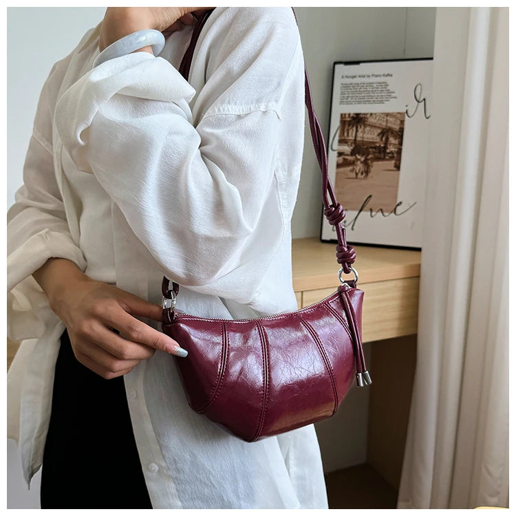 Casual Dumpling Shaped Large Capacity Shoulder Bag for Women 2026 New Style Soft Handle Single Strap Crossbody Luxury Bag
