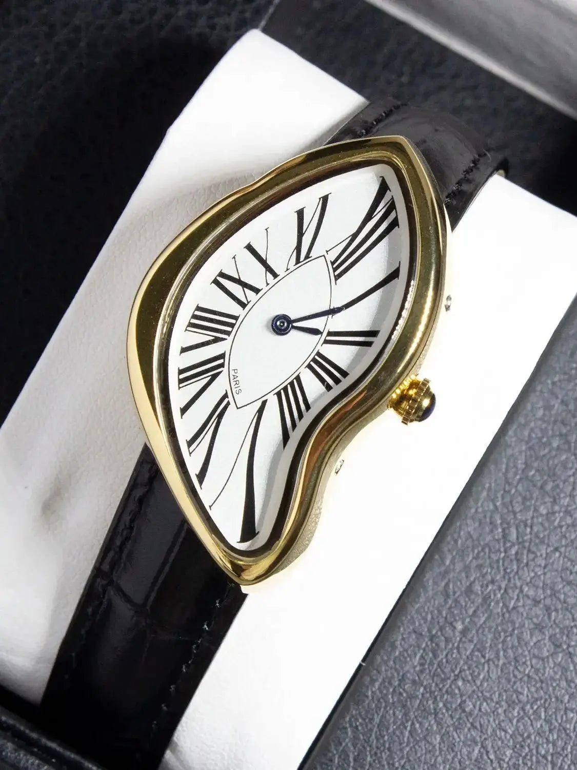 Luxury Quartz Men's Watch Vintage Cash Creative Melting Twisted Watches For Men Irregular Case Leather Y2K ins style niche watch