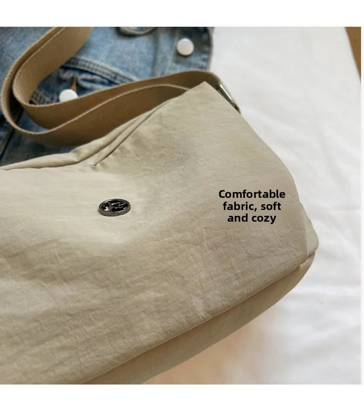 New 2025 Multi-Layer Casual Women's Crossbody Bag Portable Multi-Pocket Lightweight Waterproof Nylon Bag Soft Square Bag