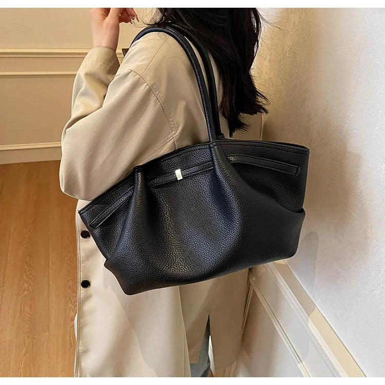 Large Capacity Women's Shoulder Bag Commuter Tote Bag Underarm Single Shoulder Bag Retro Design Casual Handbag