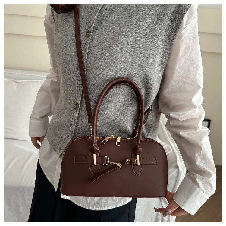 Modern  Shaped Women's Handbag Crossbody Commuter Bag Fashionable Retro Bowling Bag Soft Handle Polyester