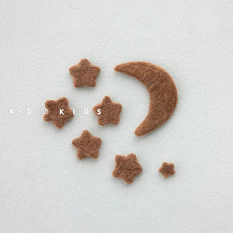 7pcs Wool Felt Stars and Moon Newborn Photography Props Background Mini Accessories Atmospheric Moon and Stars Baby Shoot Props