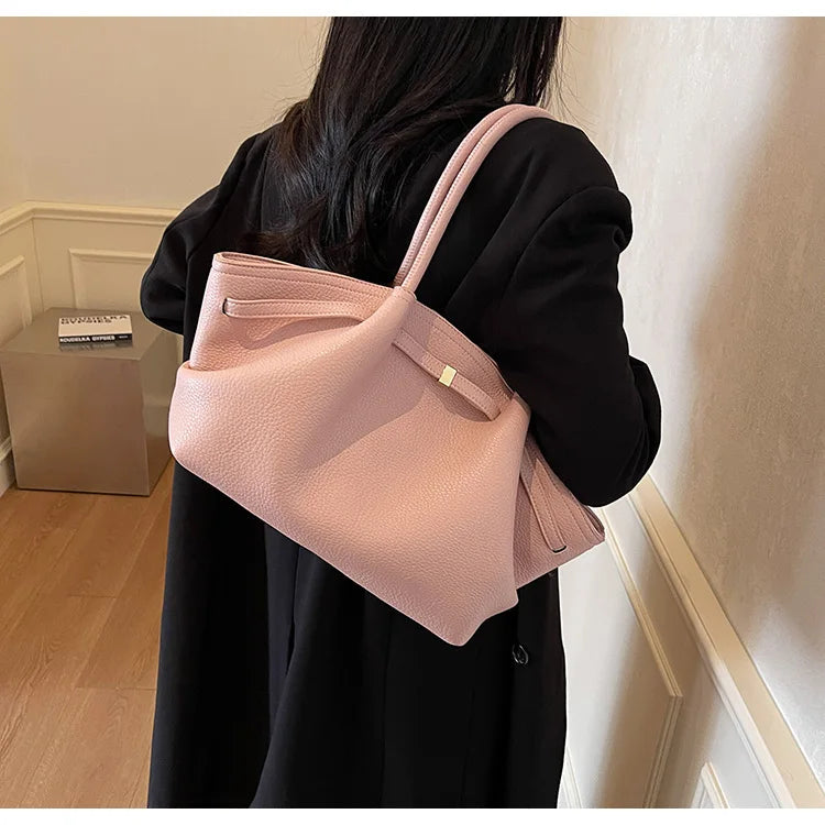Large Capacity Women's Shoulder Bag Commuter Tote Bag Underarm Single Shoulder Bag Retro Design Casual Handbag