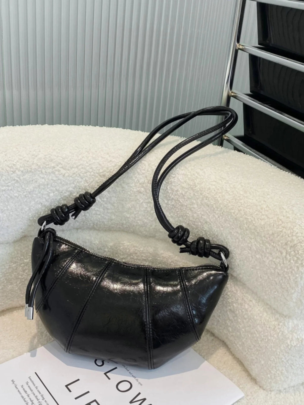 Casual Dumpling Shaped Large Capacity Shoulder Bag for Women 2026 New Style Soft Handle Single Strap Crossbody Luxury Bag