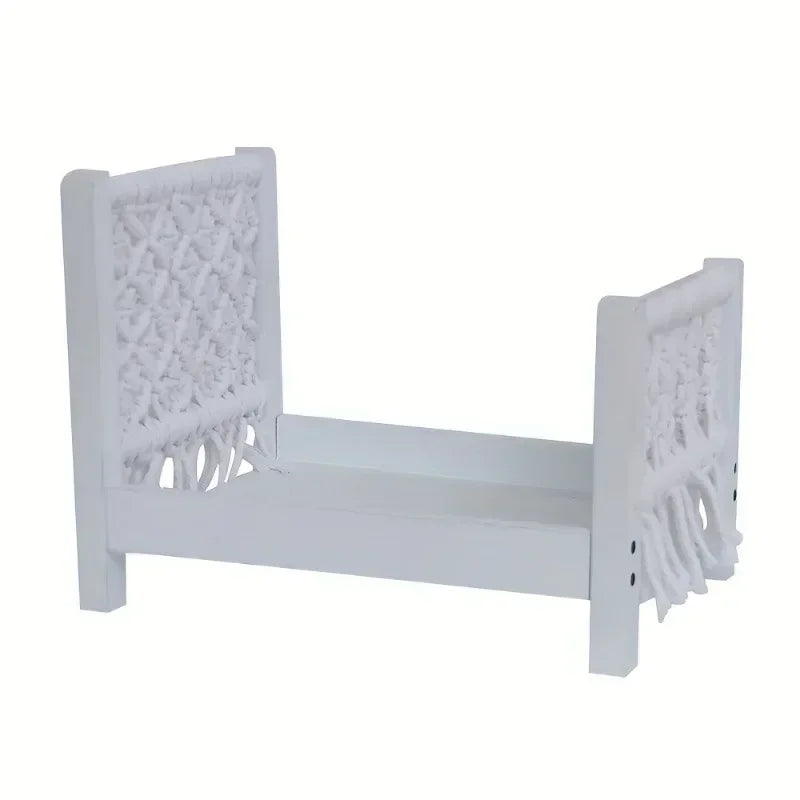 Solid Wood Newborn Prop Bed 40X28.5X30.5CM Handcrafted Disassemblable Baby Doll Bed Studio Photography Practical Accessory