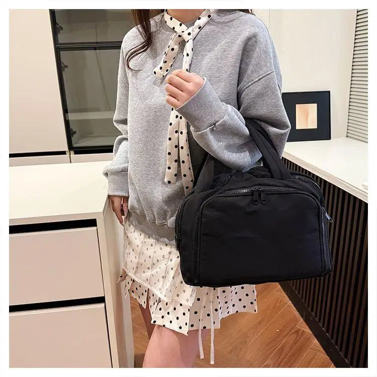 Large Capacity Portable Makeup Bag Travel Cosmetic Storage Waterproof Multi-layer Organizer High Aesthetic Value Handheld