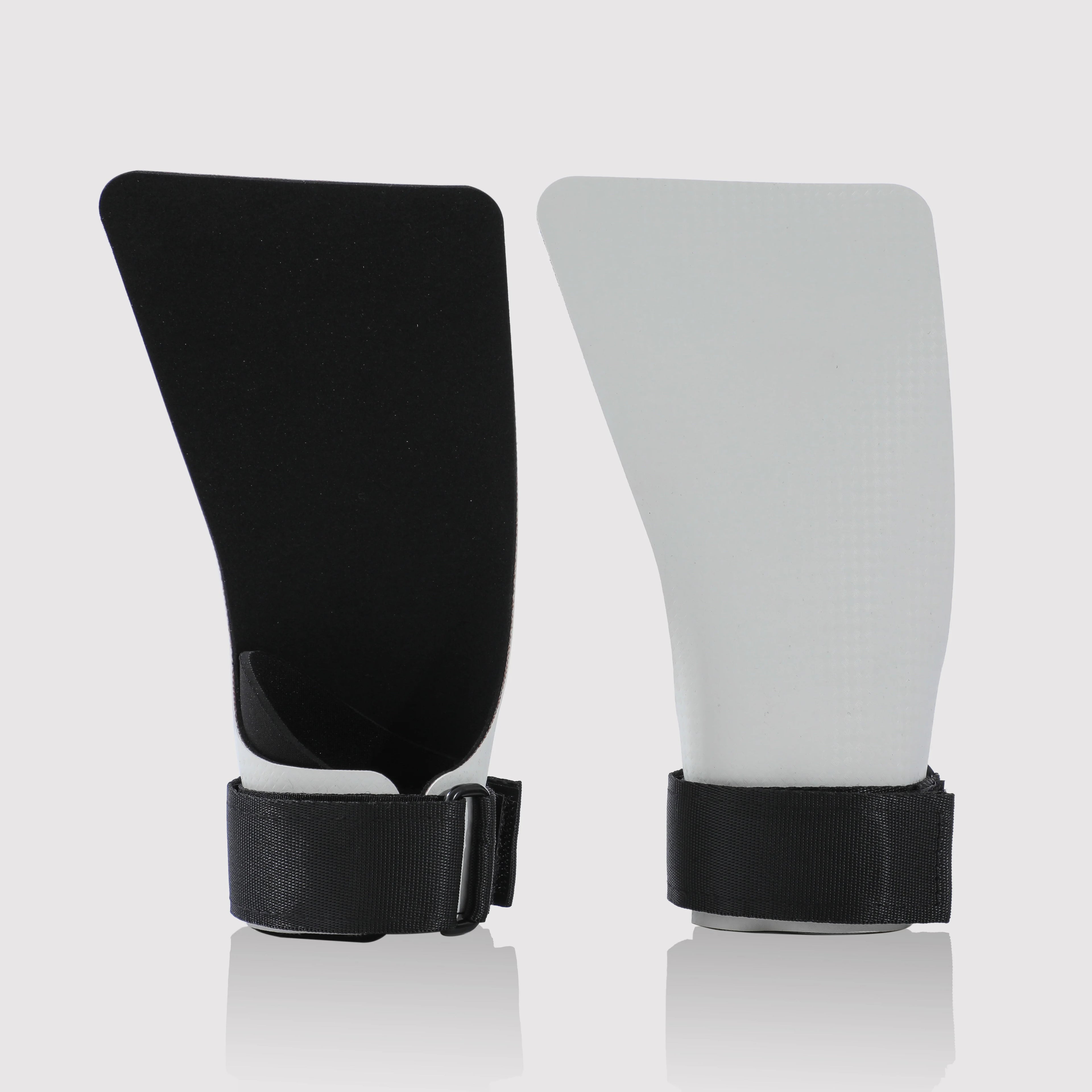 A Pair of Kevlar Rubber NO-hole Hand Grips for Crossfit Pull-ups Cross Training Gymnastics WODS Palm Protector No Need Magnesium