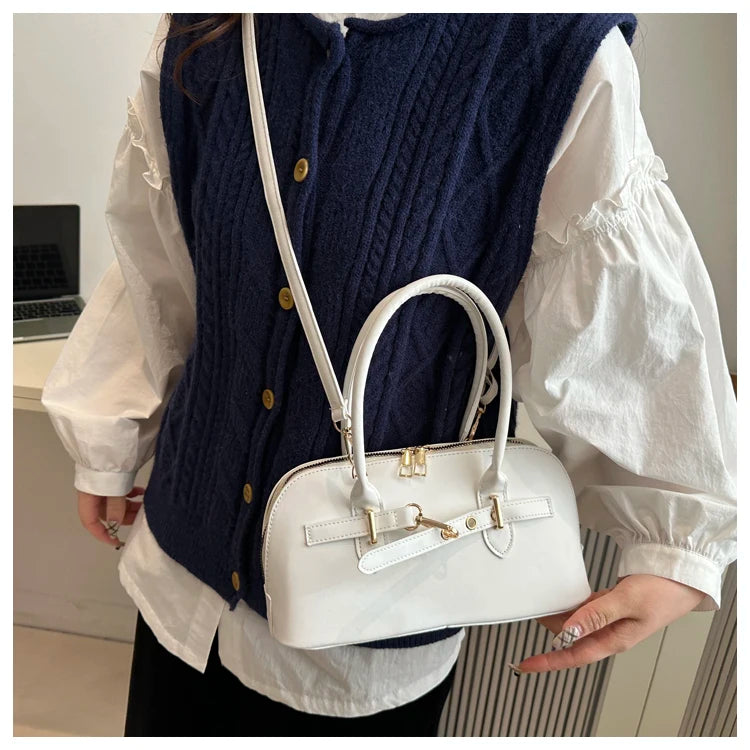 Modern  Shaped Women's Handbag Crossbody Commuter Bag Fashionable Retro Bowling Bag Soft Handle Polyester