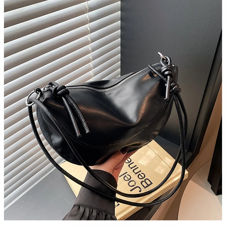 Summer New Style Large Capacity Dumpling Shaped Crossbody Bag for Women Soft PU Leather Zipper Closure Korean Style Casual Bag