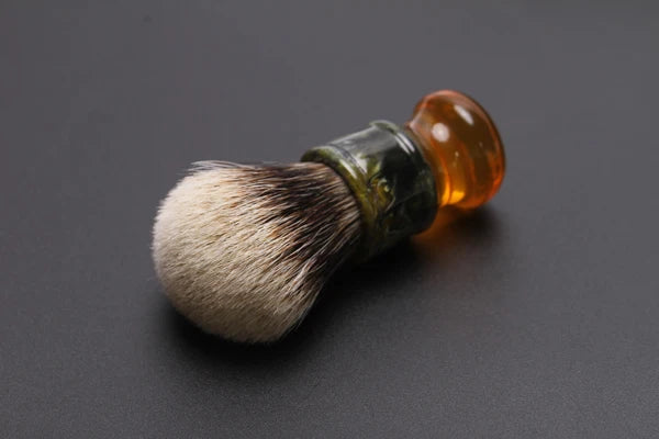 YAQI Retro 22MM Sagrada Familia Two Band Badger Hair Resin Handle Men Wet Shaving Brush High Quality Mature Male Shaving Brush