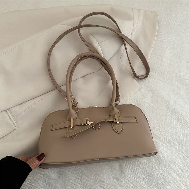 Modern  Shaped Women's Handbag Crossbody Commuter Bag Fashionable Retro Bowling Bag Soft Handle Polyester