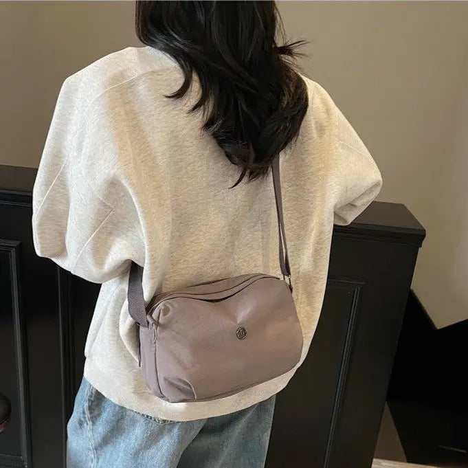 New 2025 Multi-Layer Casual Women's Crossbody Bag Portable Multi-Pocket Lightweight Waterproof Nylon Bag Soft Square Bag