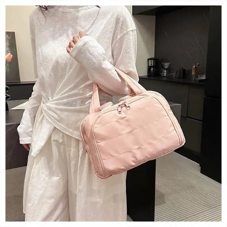 Large Capacity Portable Makeup Bag Travel Cosmetic Storage Waterproof Multi-layer Organizer High Aesthetic Value Handheld