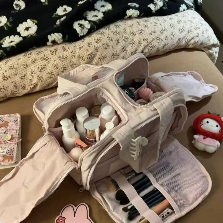 Portable Large Capacity Waterproof Cosmetic Storage Bag Handheld Travel Toiletry Bag Cosmetic Bag Durable Leather Bag