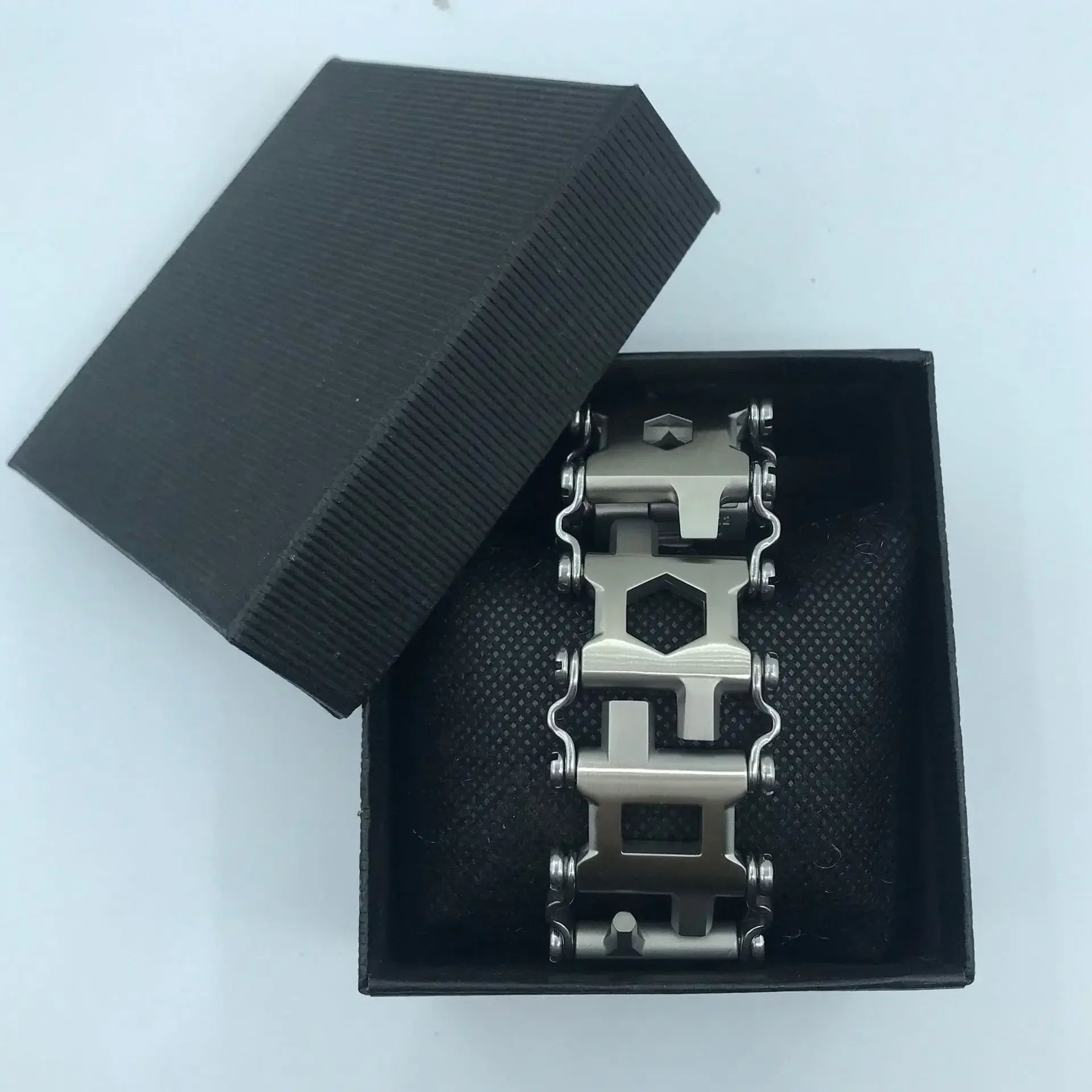 Sf75a93190a0d4c0baa06d4aed478a640Y - MegaDeal