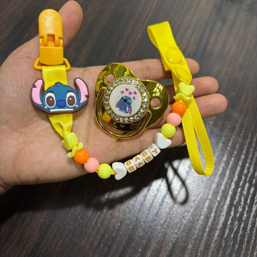 Chewing nipple clip  cute pacifier holder & baby pacifier clip Newborn pacifier feeding gift suitable for babies aged 0 - 8M